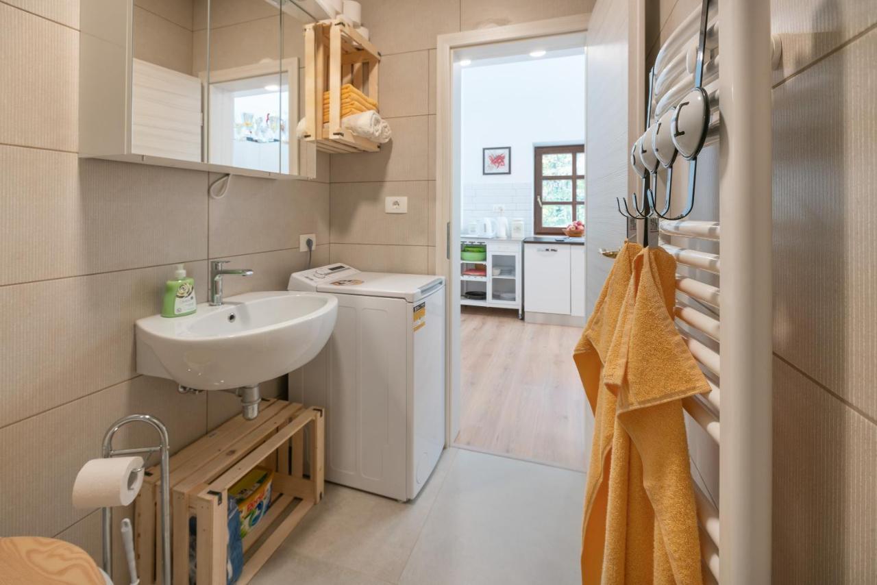 Apartment Zynga - Stud Farm Sentvid Pri Sticni 외부 사진